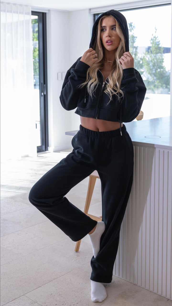 Amber Cropped Hoodie Black