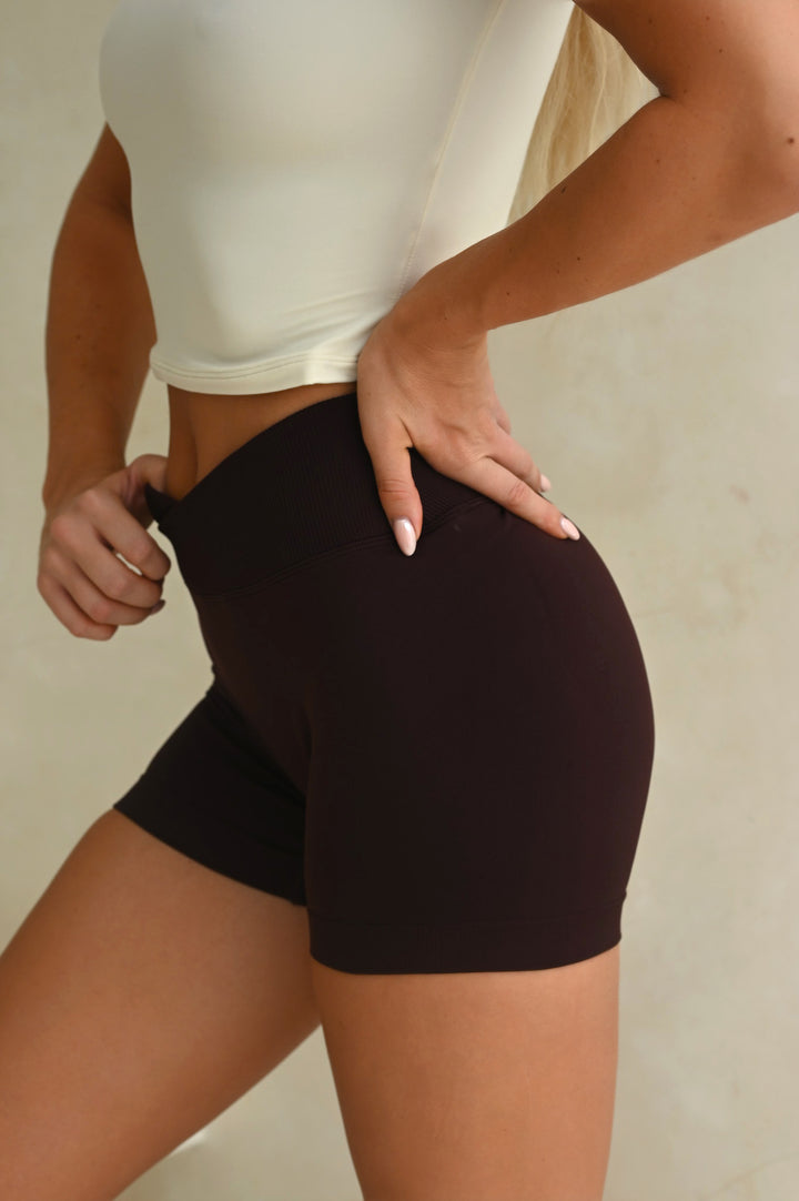 Instant Shape Sabrina V Waist 3” Shorts - Chocolate